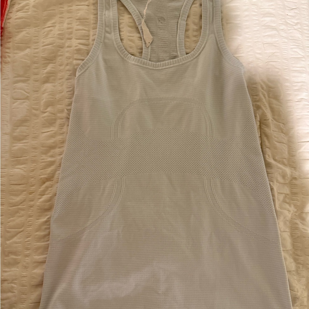 Lululemon Athletica Light light blue swiftly Tank Top